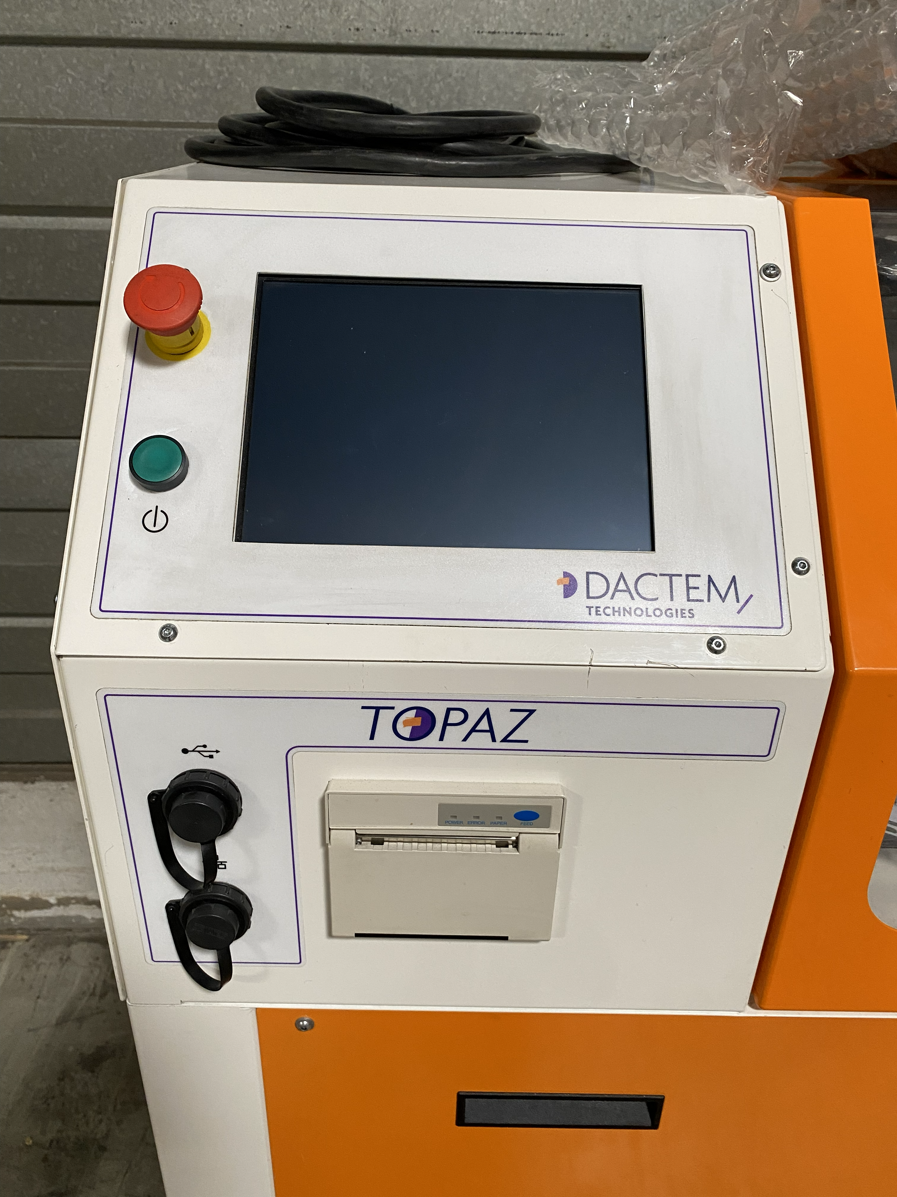 Testmaschine DACTEM TOPAZ 300A - Ansicht 2